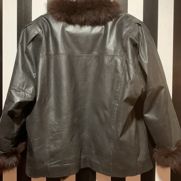 Vintage Genuine Leather & Real Dyed Foxtail Bomber Jacket Womanβs Small - Picture 13 of 17